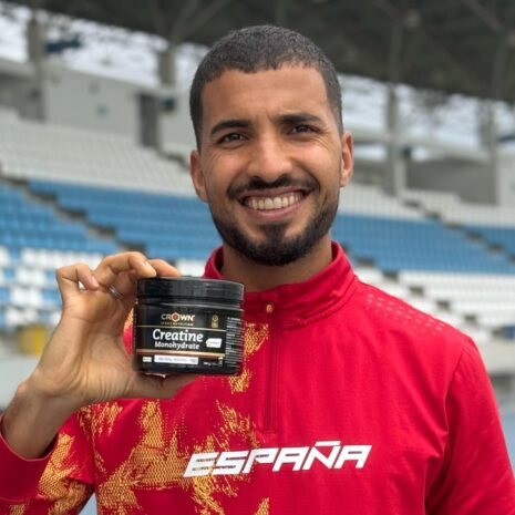 Cretina y deportista Foto de deportista con creatina